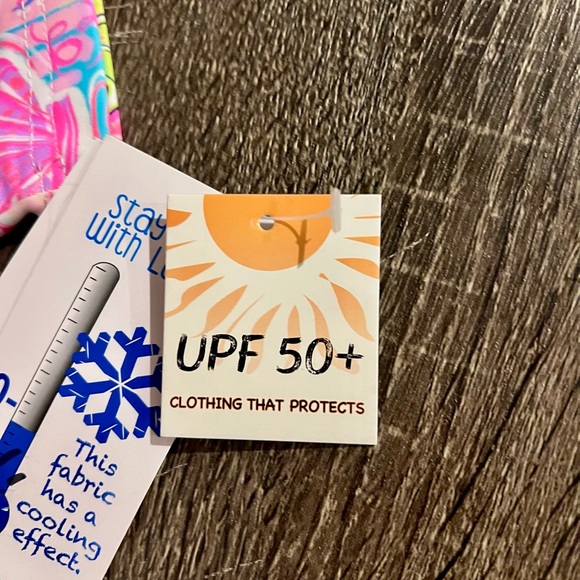 Lulu B UPF 50+ Cooling Sun Shirt Top Medium Colorful Coastal Print - Picture 8 of 12